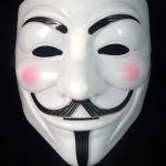 Masques de clowns et de politiciens interdits à l’Halloween à Montréal